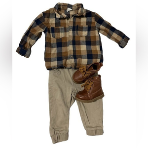 Levi baby joggers(9M) with Old Navy Flannel Size 12M(shoes not‎ included)
